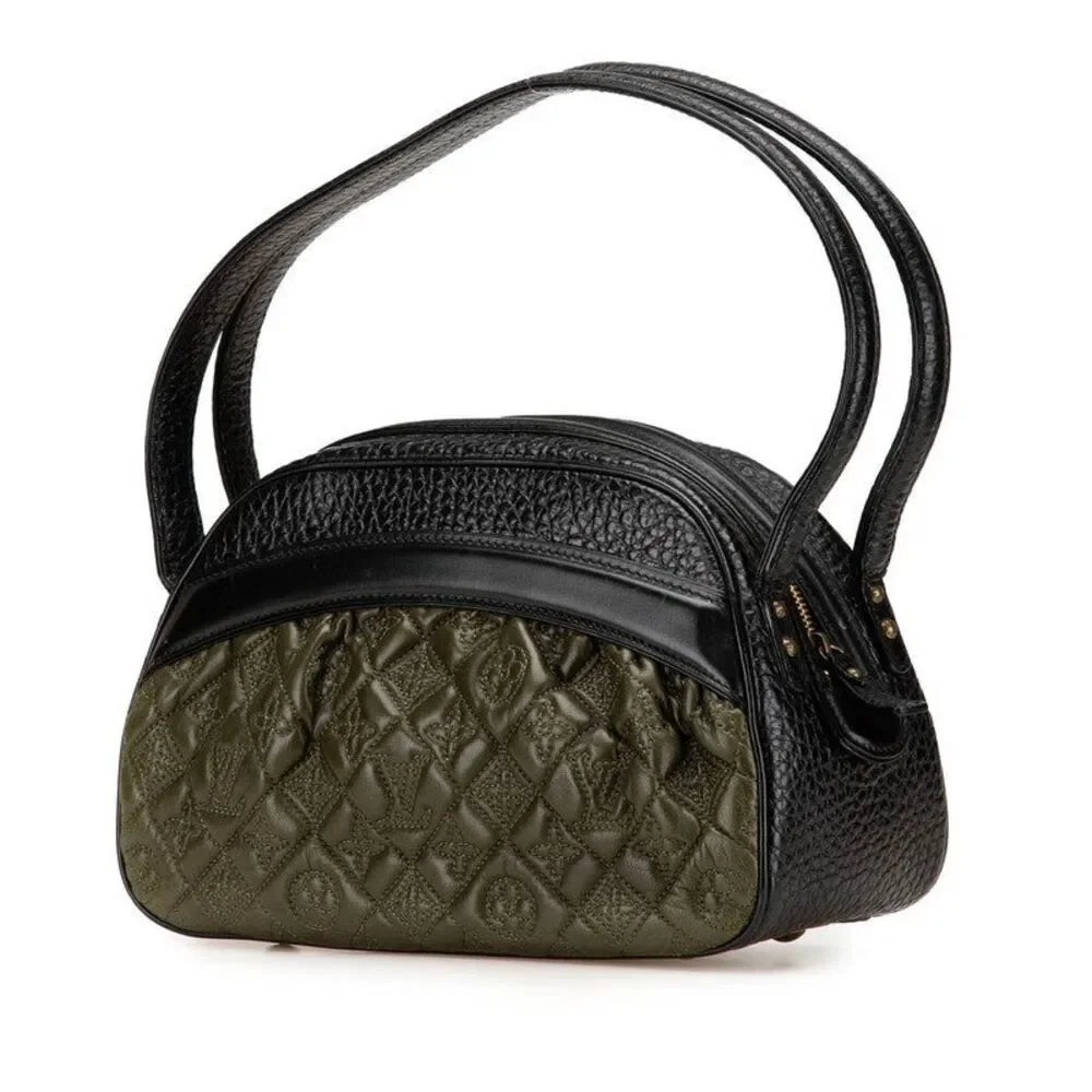 Louis Vuitton delivery duty